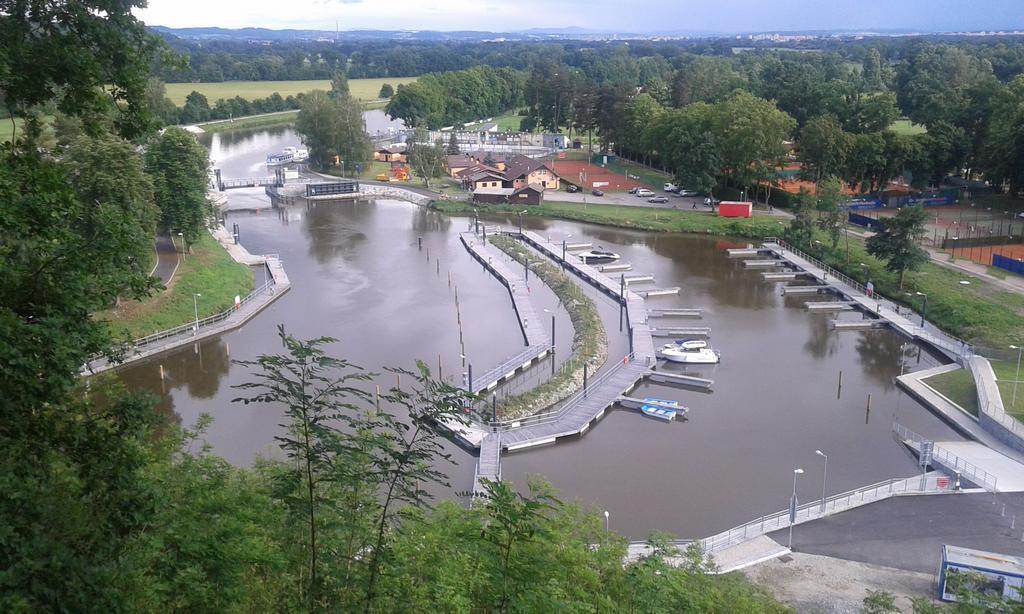 Sportcentrum Dvorak Villa Hluboká nad Vltavou Kültér fotó